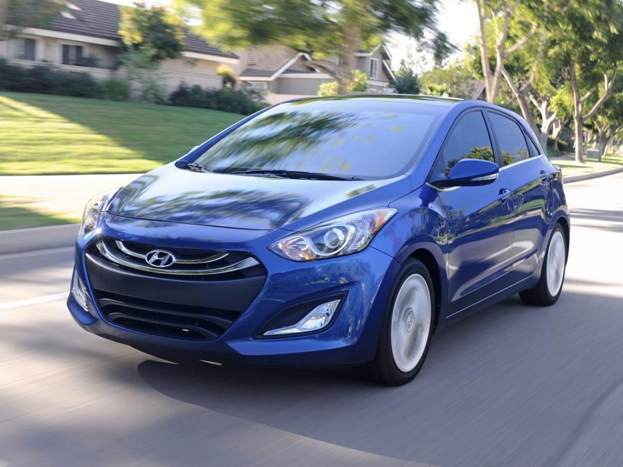  Hyundai Elantra GT 2012 года  (фото 6 из 151)